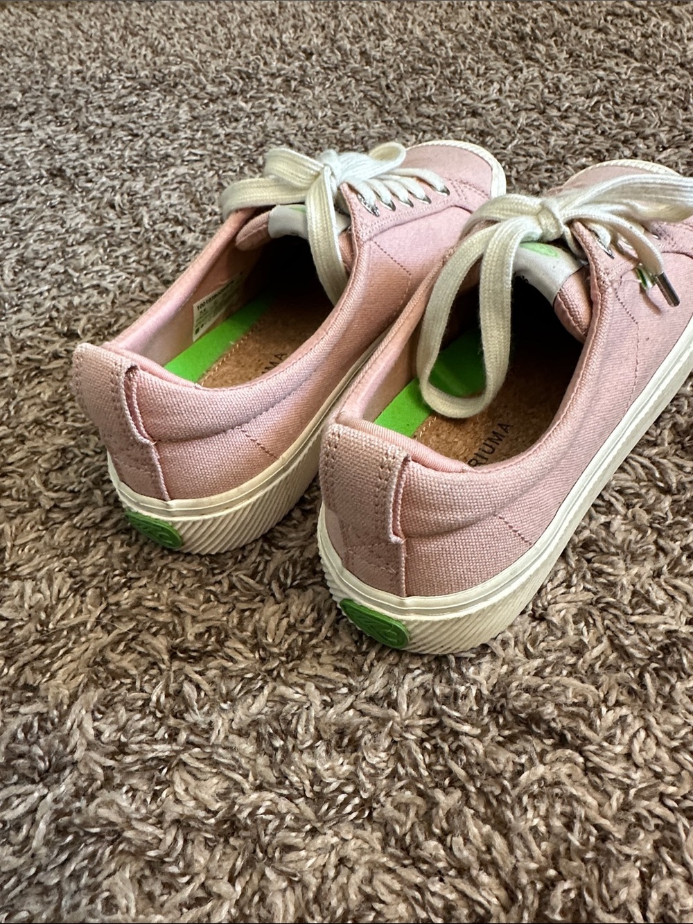 Cariuma Pink and White Women's Sneakers - Picture 2 of 5